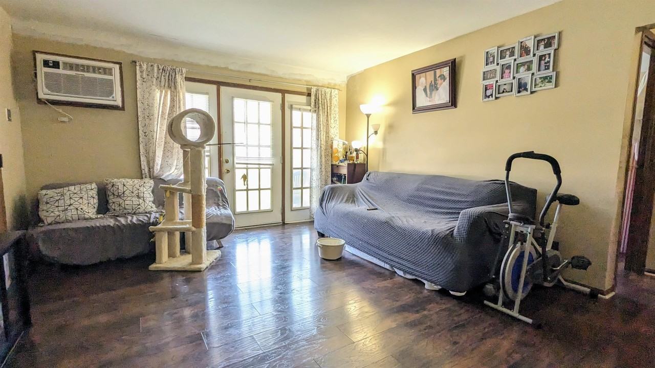 2334 Century Point Lane - Photo 3 of 16