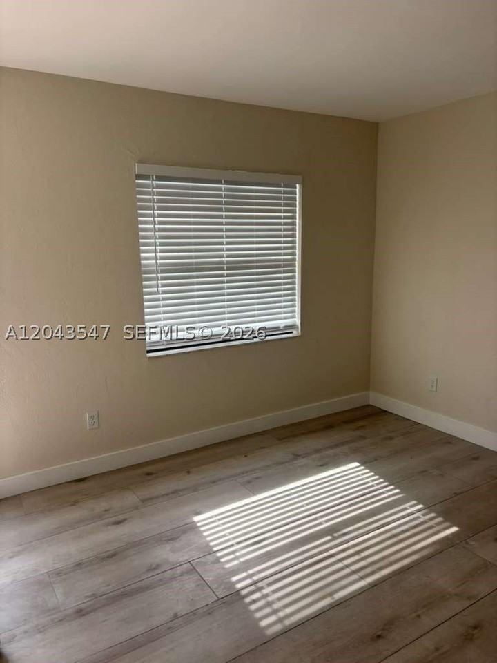 418 Las Palmas Cir #0 - Photo 2 of 9