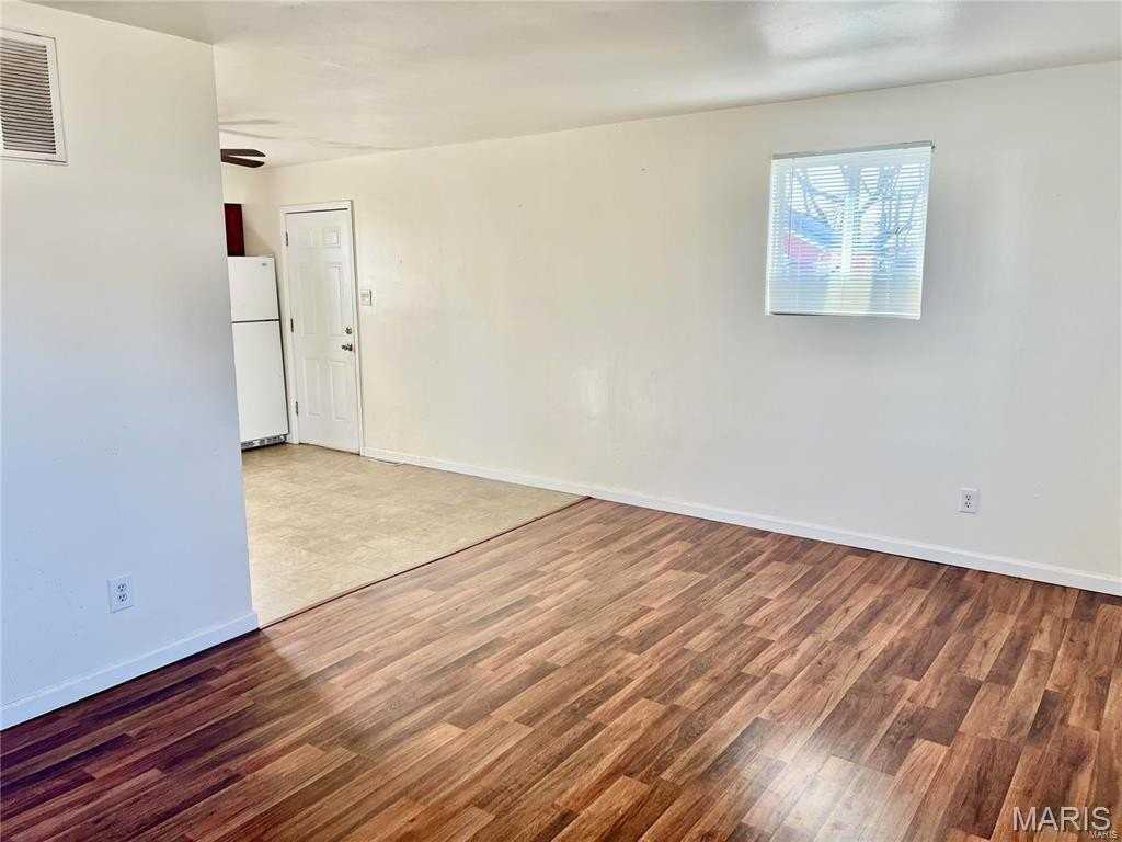 116 N 14th St - Photo 3 of 8