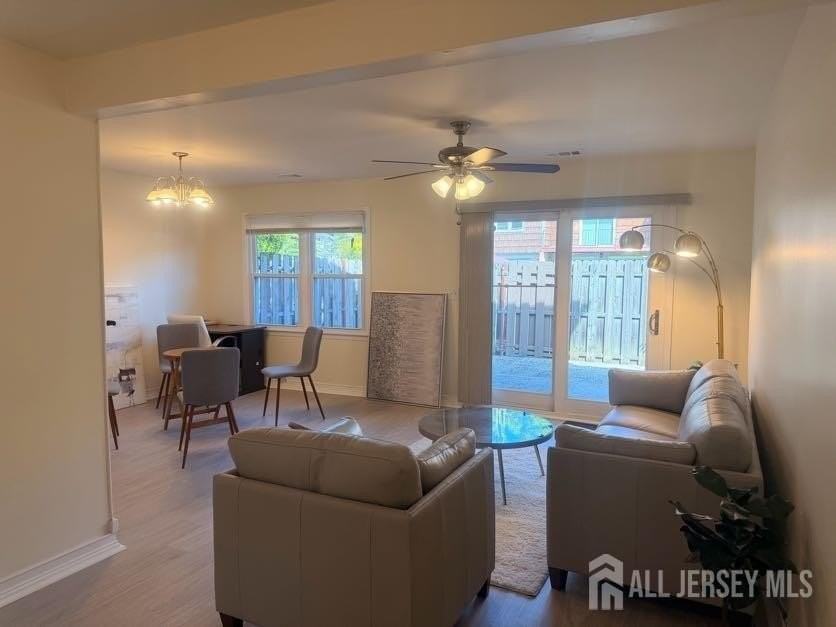 614 W 8th St #2 - Photo 3 of 11