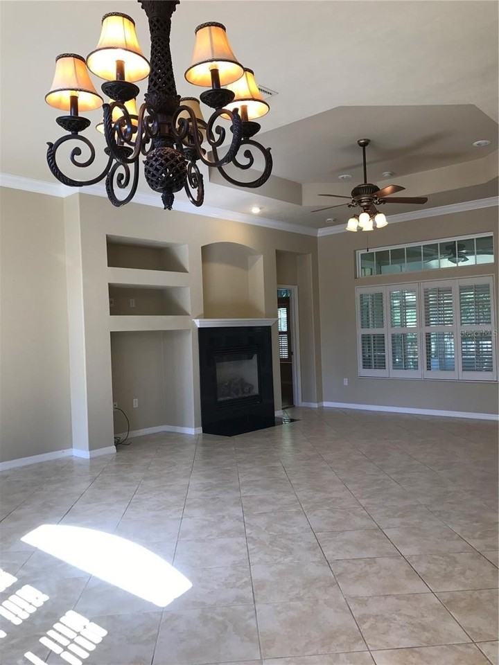 3609 Sw 72nd Way - Photo 4 of 7
