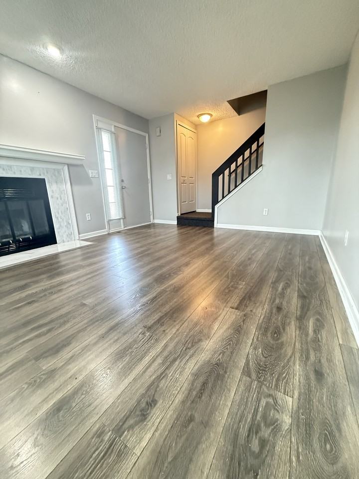 2504 John R Road - Photo 2 of 13