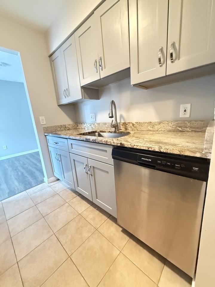 2504 John R Road - Photo 4 of 13