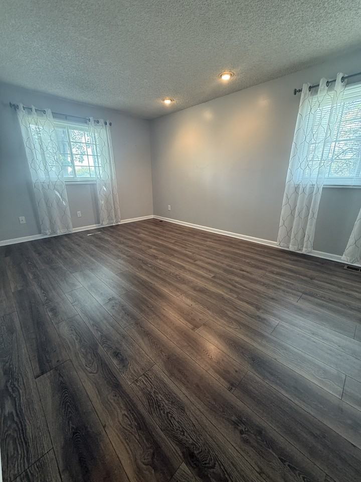 2504 John R Road - Photo 7 of 13