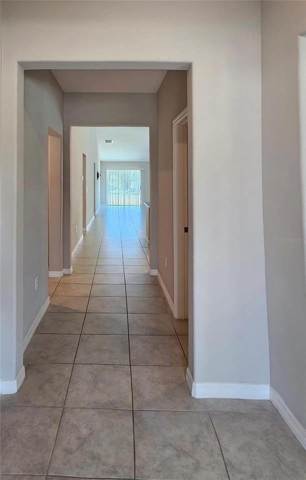 165 Rain Berry Ave - Photo 5 of 36