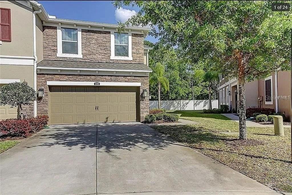 12564 Streamdale Dr - Photo 2 of 19