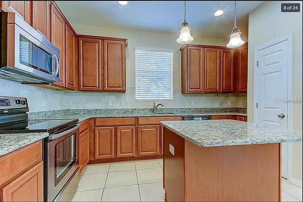 12564 Streamdale Dr - Photo 7 of 19