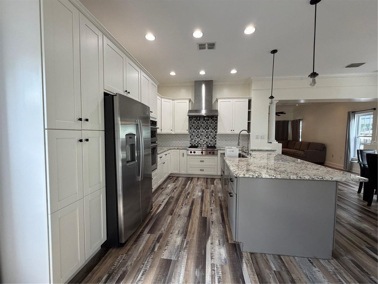 1204 E Ellicott St - Photo 4 of 30