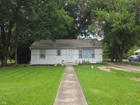 6104 Bettcher Ave - Photo 1 of 1