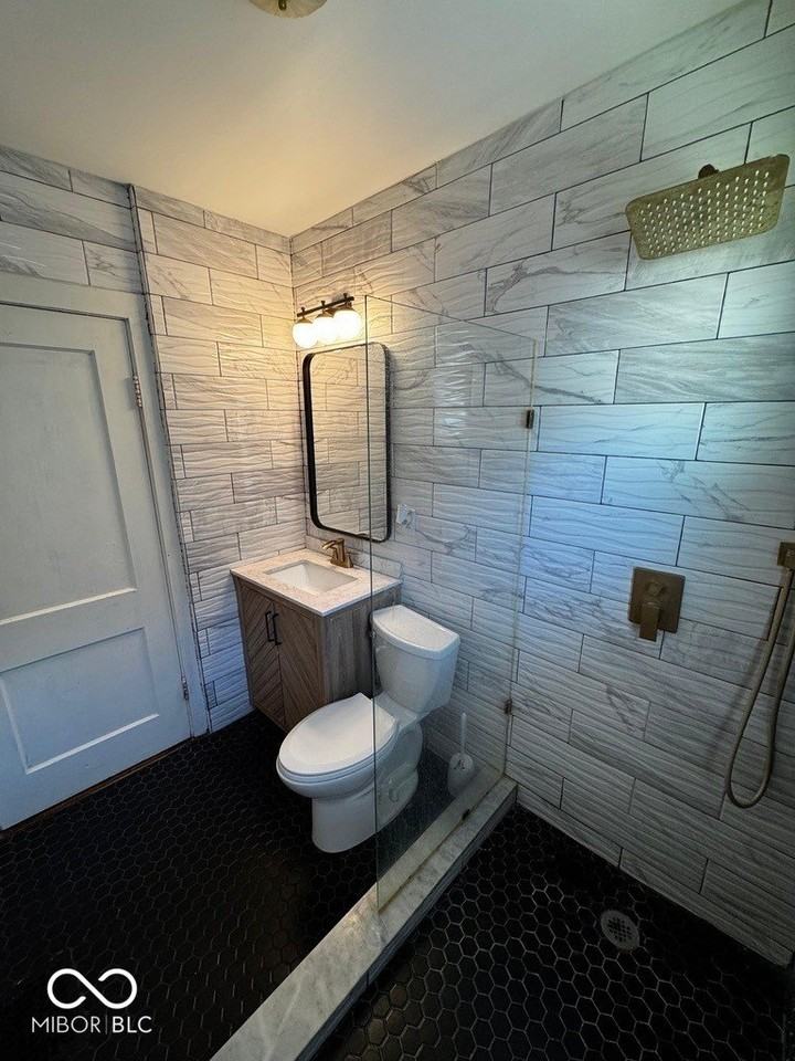 2532 E 17th St - Photo 7 of 11