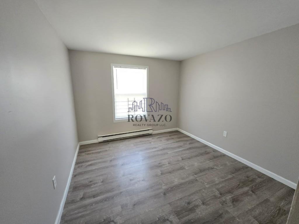 311 Littleton Ave #3AA - Photo 4 of 4