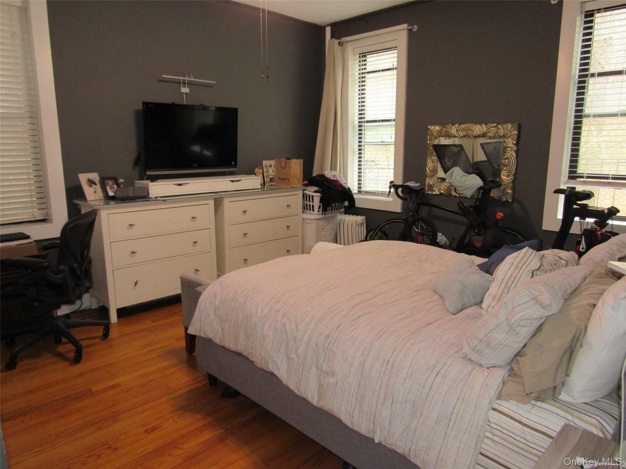 8319 116th St #2H - Photo 7 of 15