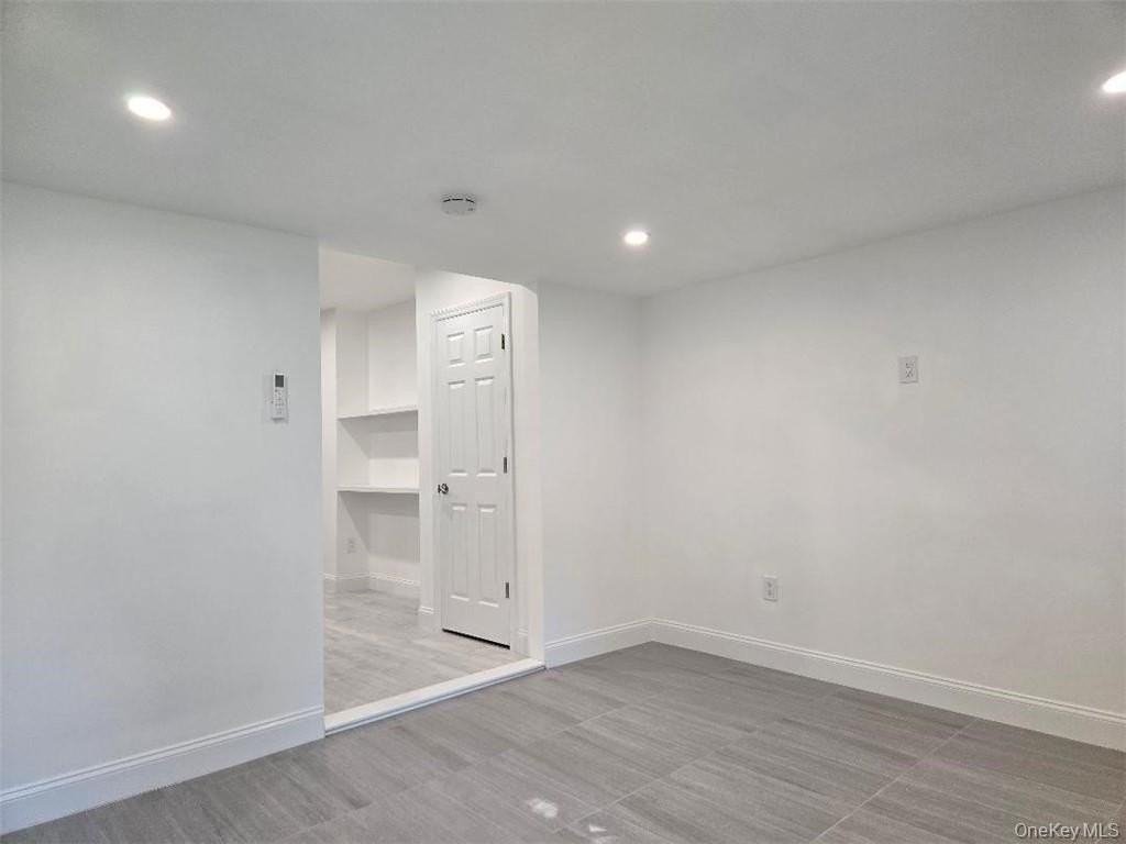 3074 Lexington Ave #2 - Photo 7 of 20
