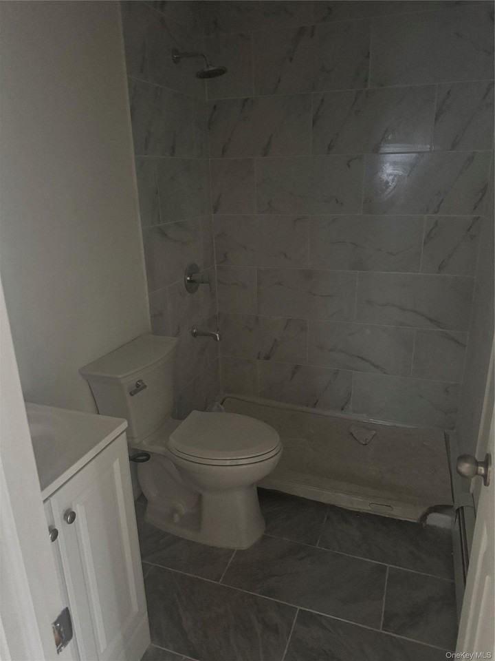 6947 Hillmeyer Ave #2 - Photo 5 of 9