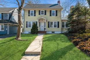 130 Soundview Rd - Photo 1 of 1
