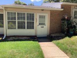 featured image of 406 Woodbridge Dr #B
