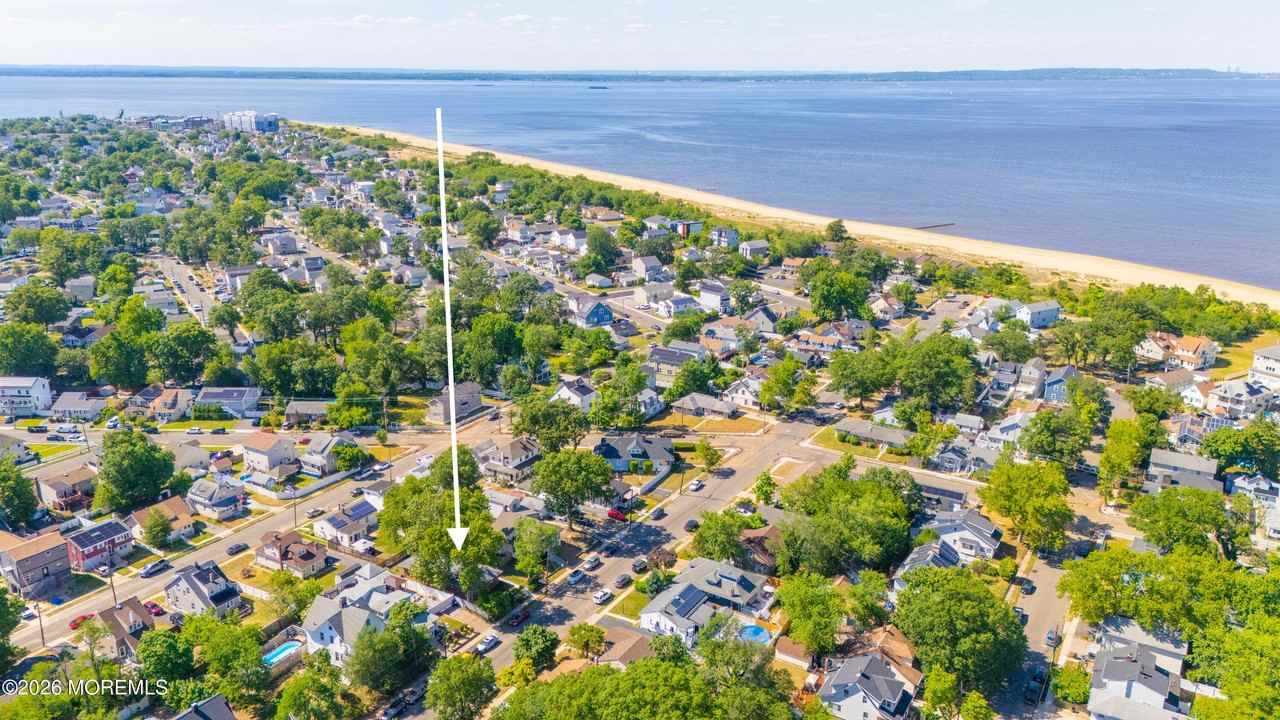 67 Beacon Blvd - Photo 4 of 19