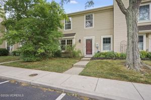 featured image of 17 Alameda Ct