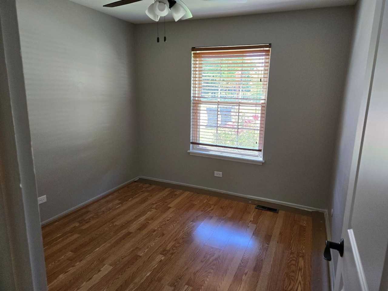 1546 Williamsburg Dr #C1 - Photo 7 of 14