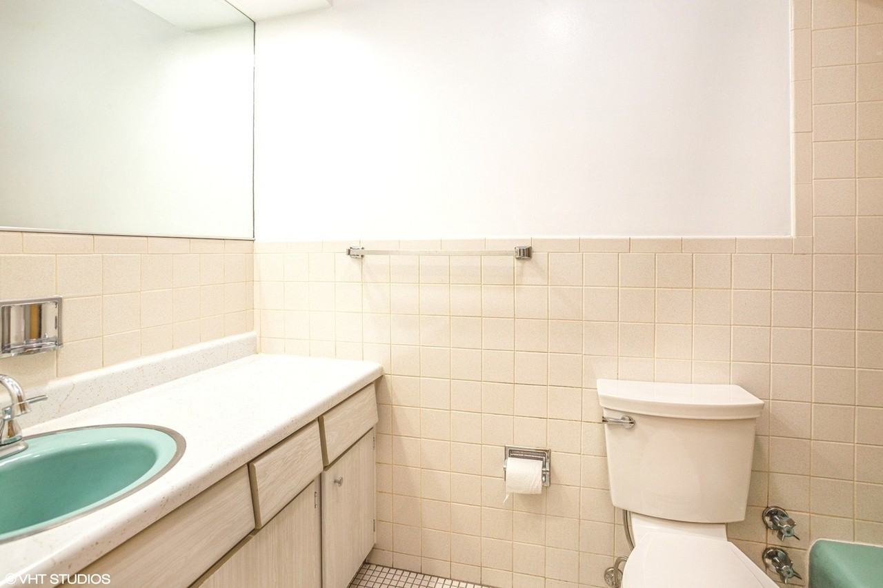 7537 W Higgins Rd #2S - Photo 7 of 10