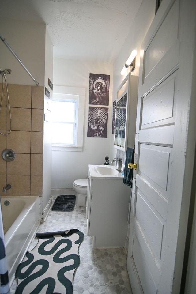 Lampson Rd - Photo 2 of 11
