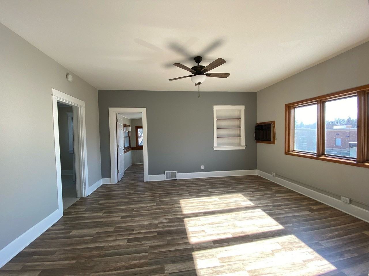 739 Iowa Ave #2 - Photo 3 of 15