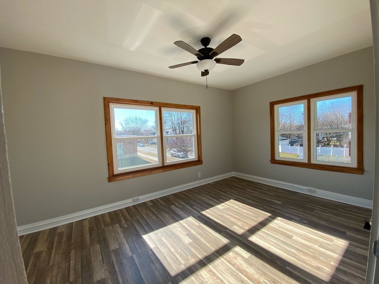 739 Iowa Ave #2 - Photo 5 of 15