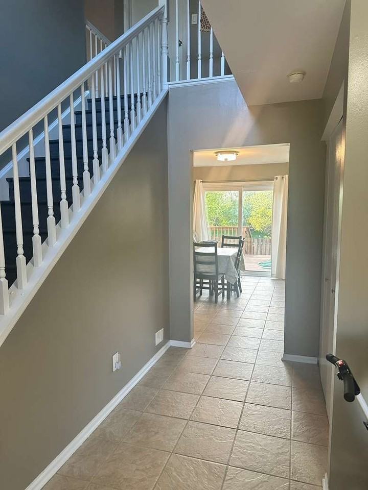 22102 W Plymouth Cir - Photo 2 of 35