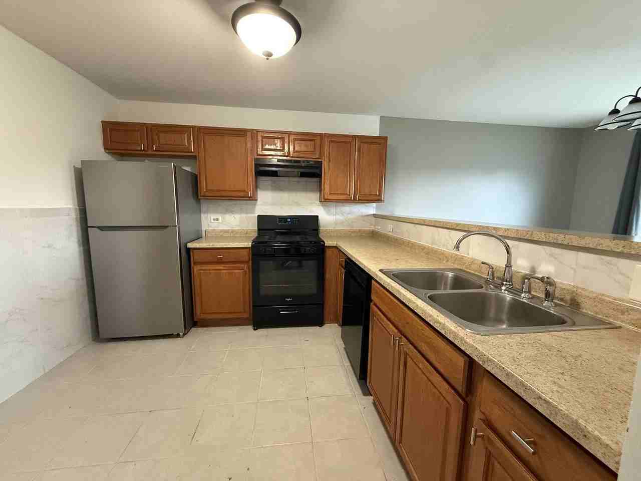 1954 Nautilus Ln - Photo 4 of 12