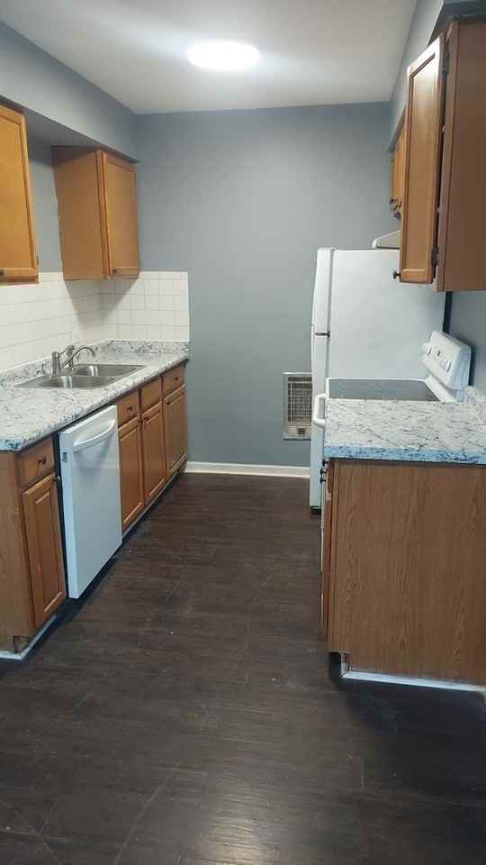 3303 Colgate Ave #3303 - Photo 3 of 12