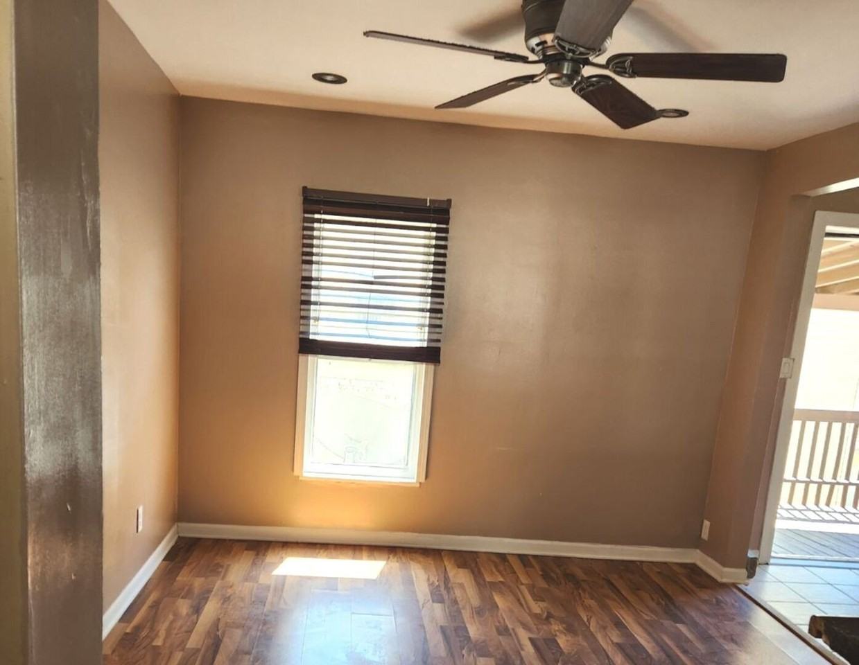 208 Illinois St #2 - Photo 6 of 10