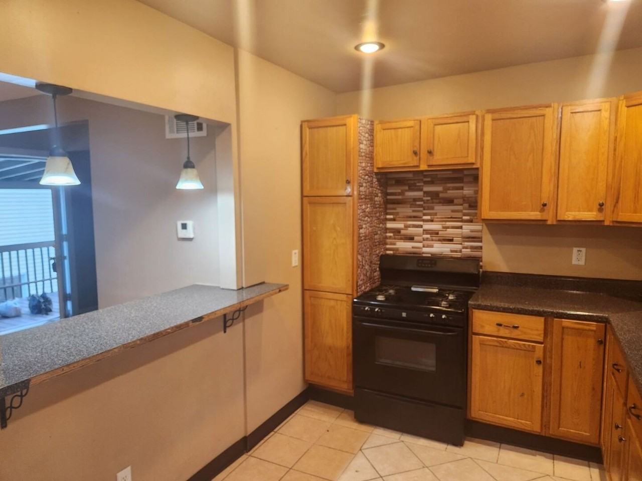 208 Illinois St #2 - Photo 7 of 10