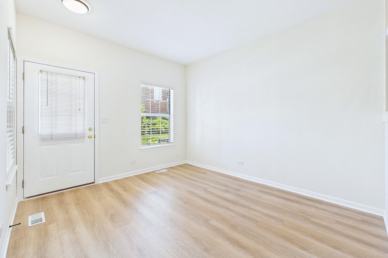 3 Charlotte Cir - Photo 5 of 30
