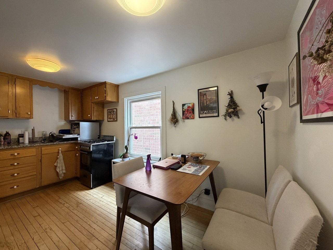 2905 N Burling St #3 - Photo 6 of 12