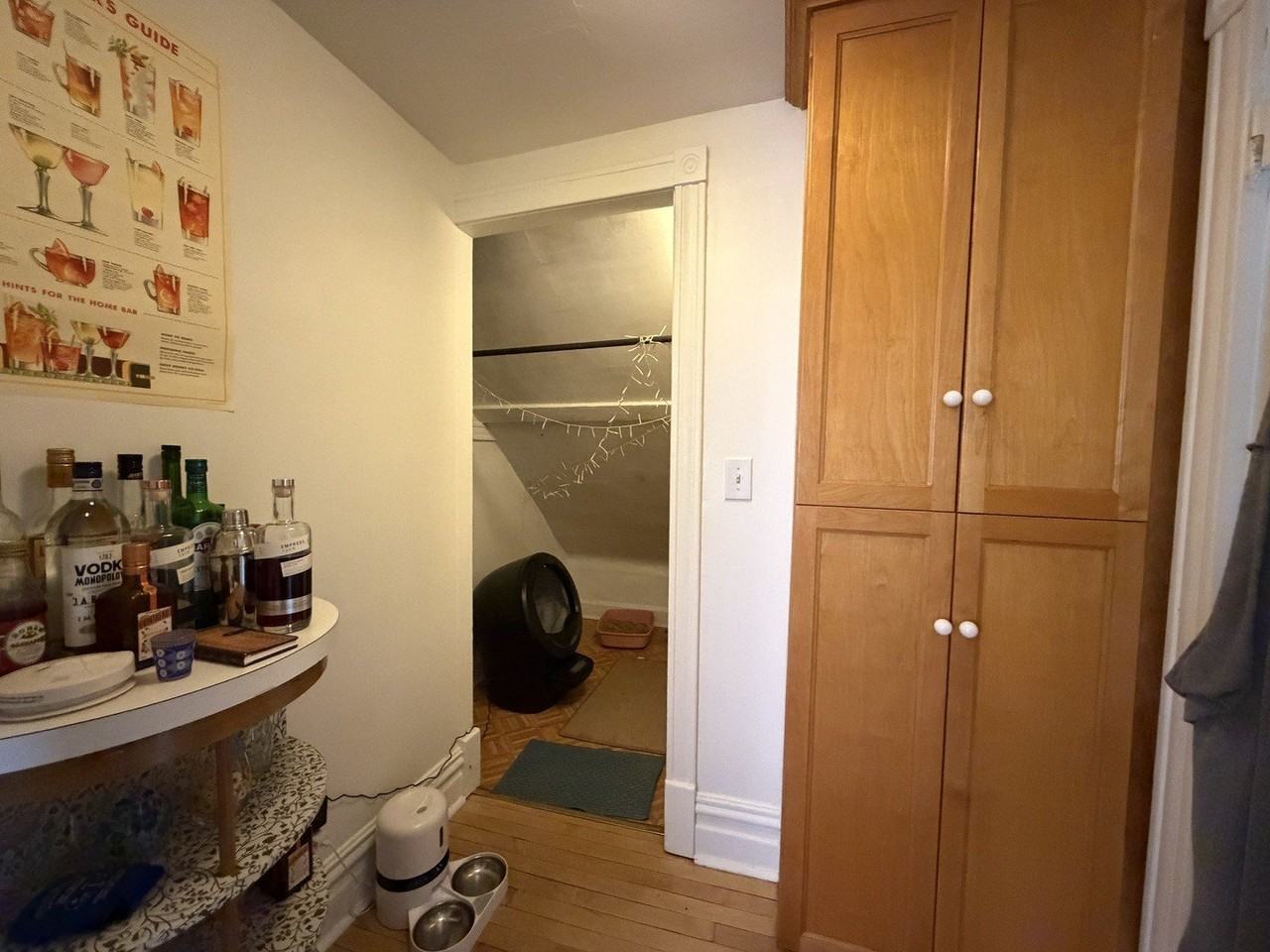 2905 N Burling St #3 - Photo 7 of 12