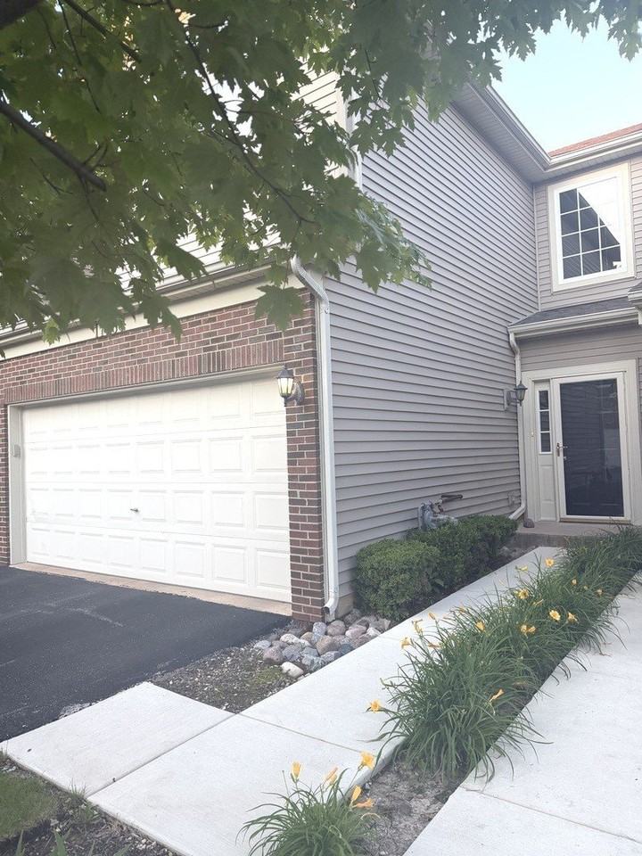 17660 S Alta Dr - Photo 2 of 24