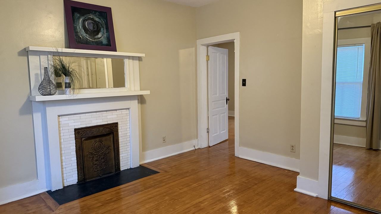 2723 Copeland St #1 - Photo 7 of 19