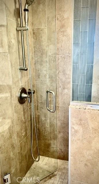 978 Modjeska Cir - Photo 7 of 9