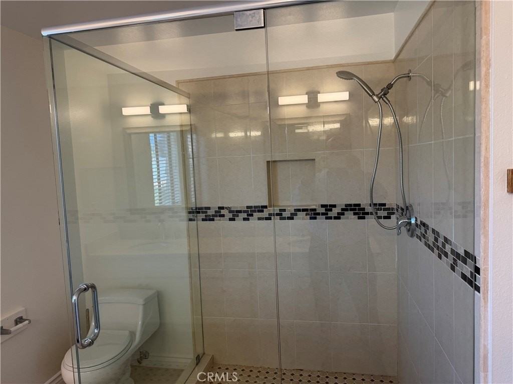 25311 Hillary Ln - Photo 6 of 30