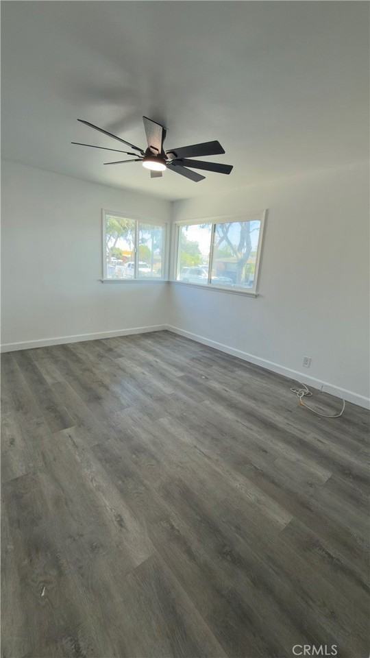 801 N Sabina St - Photo 7 of 8