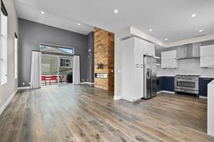featured image of 2415 Carnegie Ln #C
