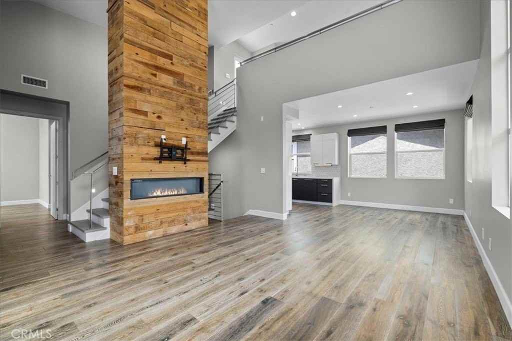 2415 Carnegie Ln #C - Photo 3 of 50