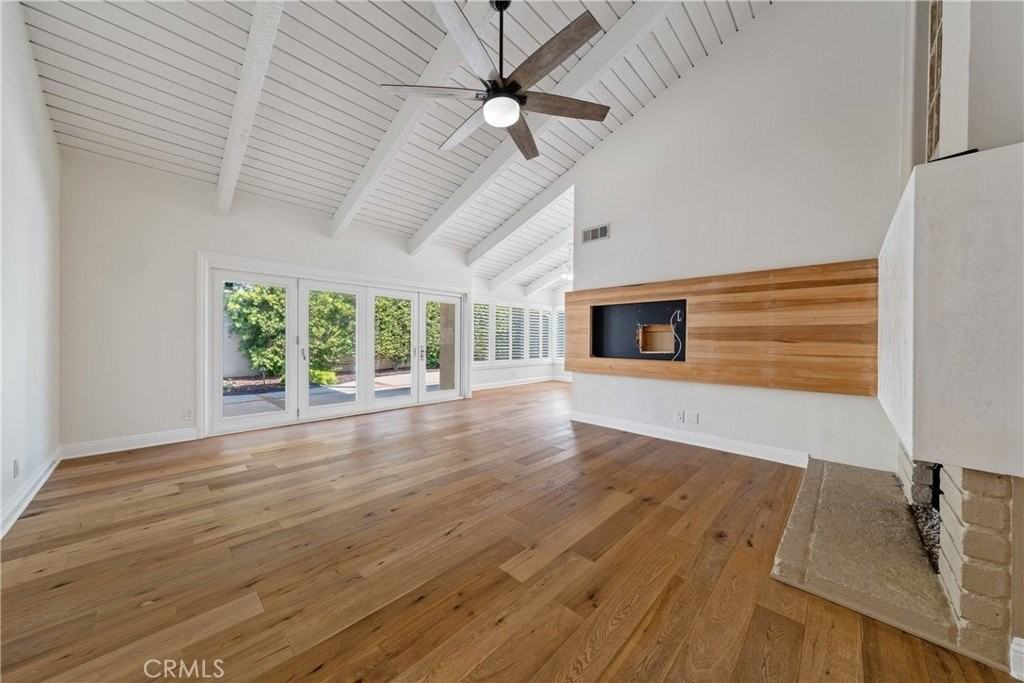 23291 Downland Rd - Photo 6 of 40