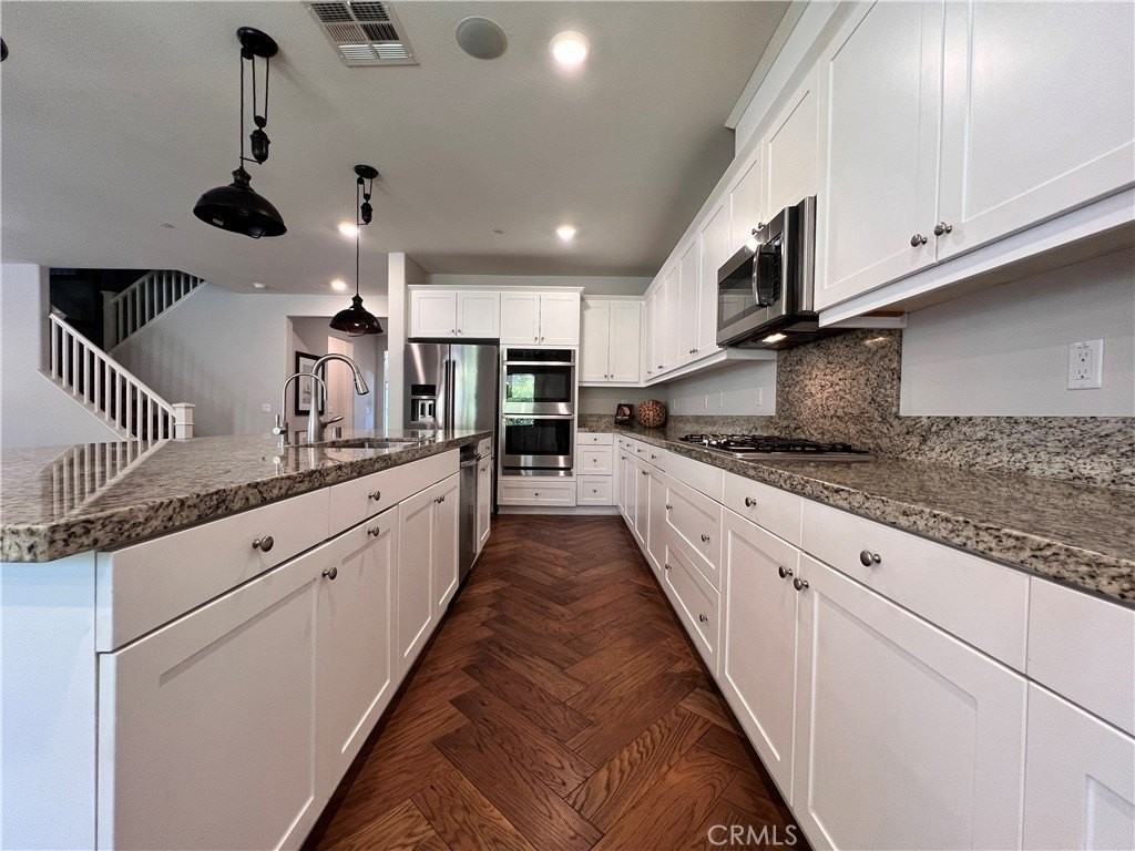16552 Justin St - Photo 7 of 44