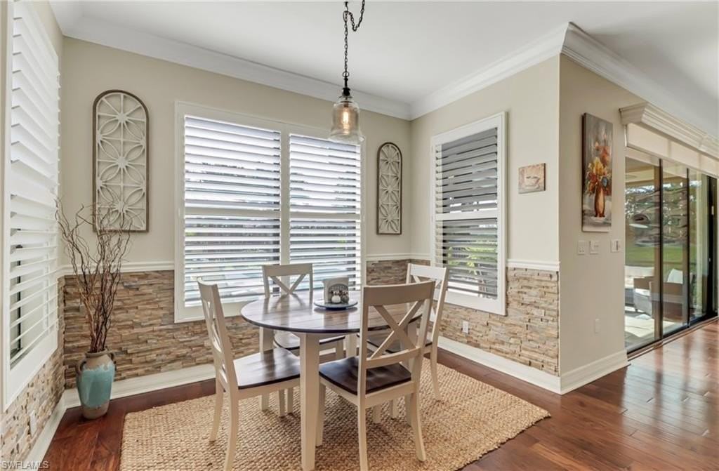 3402 Tigris Ln - Photo 5 of 41