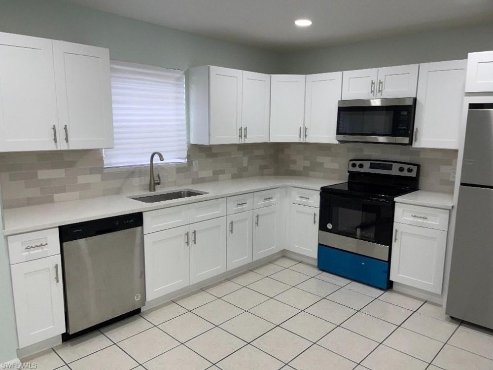 9044 Tangelo Blvd - Photo 2 of 8