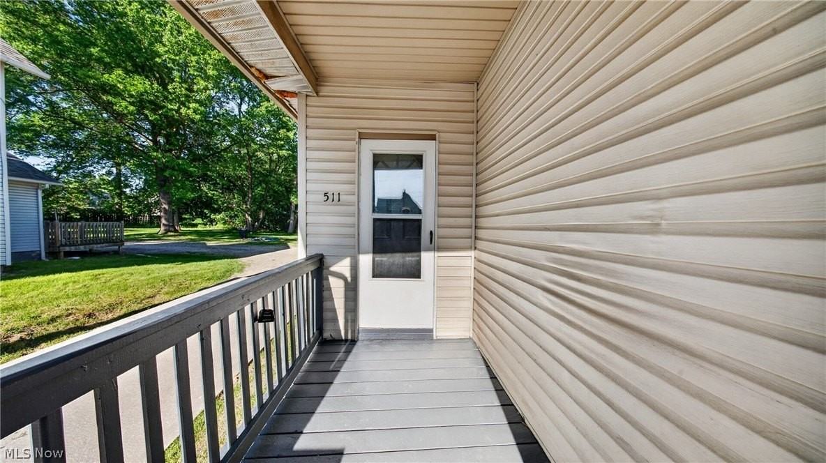 511 Brown St - Photo 2 of 29