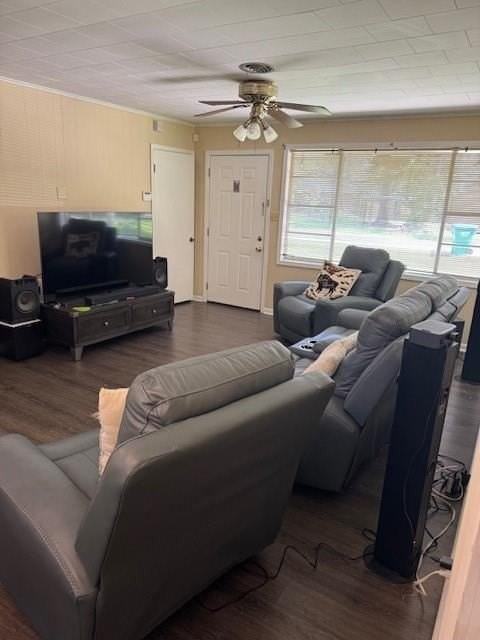 660 Princess Dr - Photo 2 of 15
