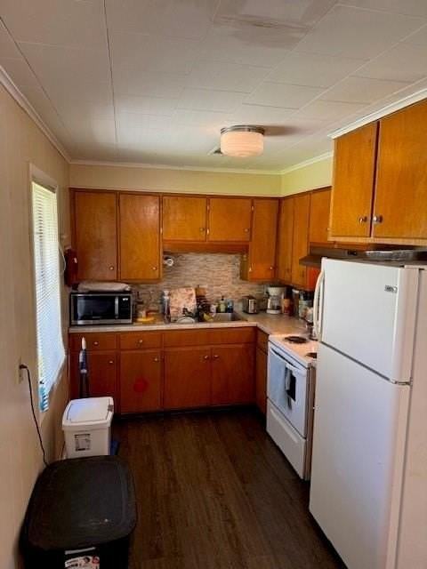 660 Princess Dr - Photo 6 of 15
