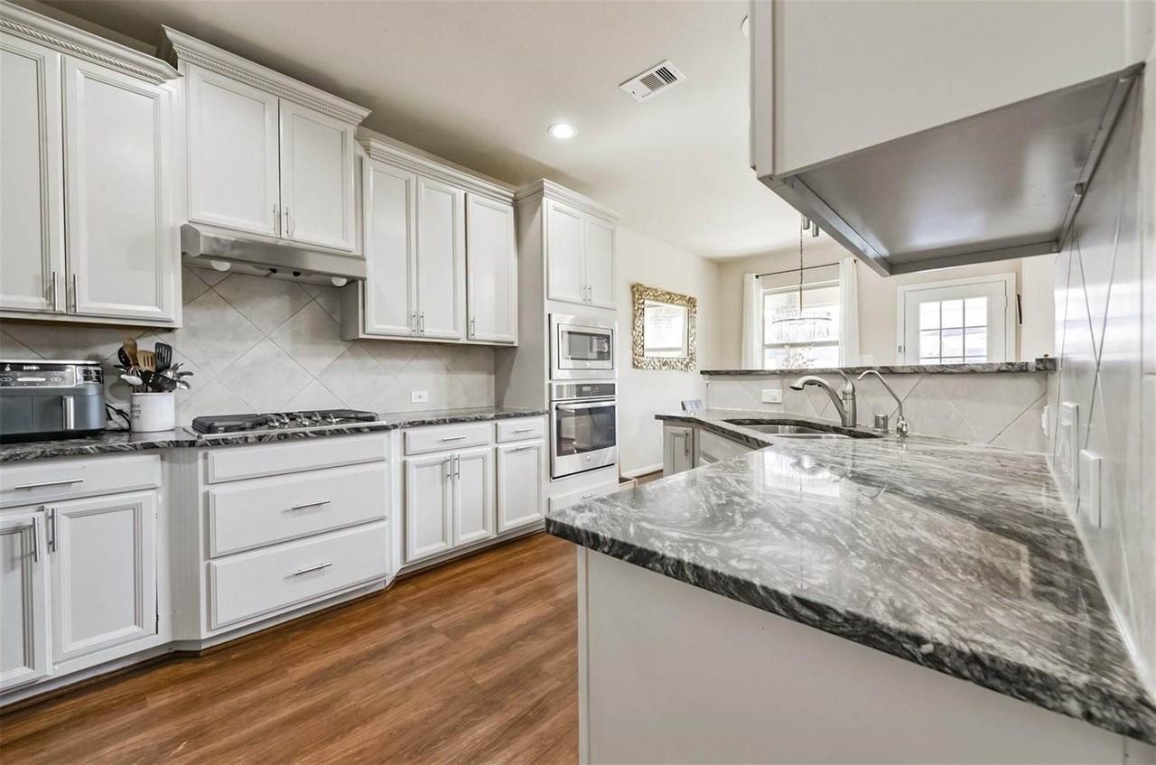 19027 Bowden Harbour Dr - Photo 6 of 20